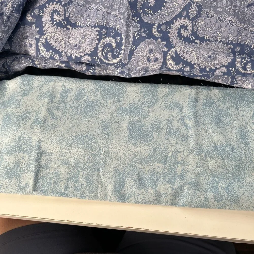 N/A shades blue